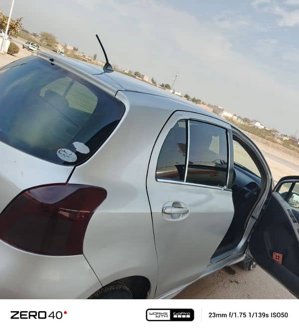 Toyota Vitz 2005 import 2008 8