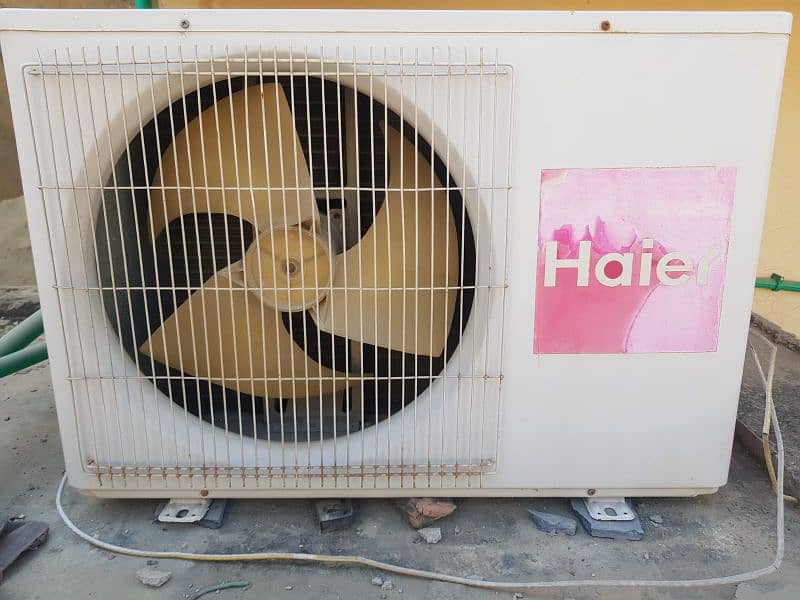 1.5ton Haier ac 7