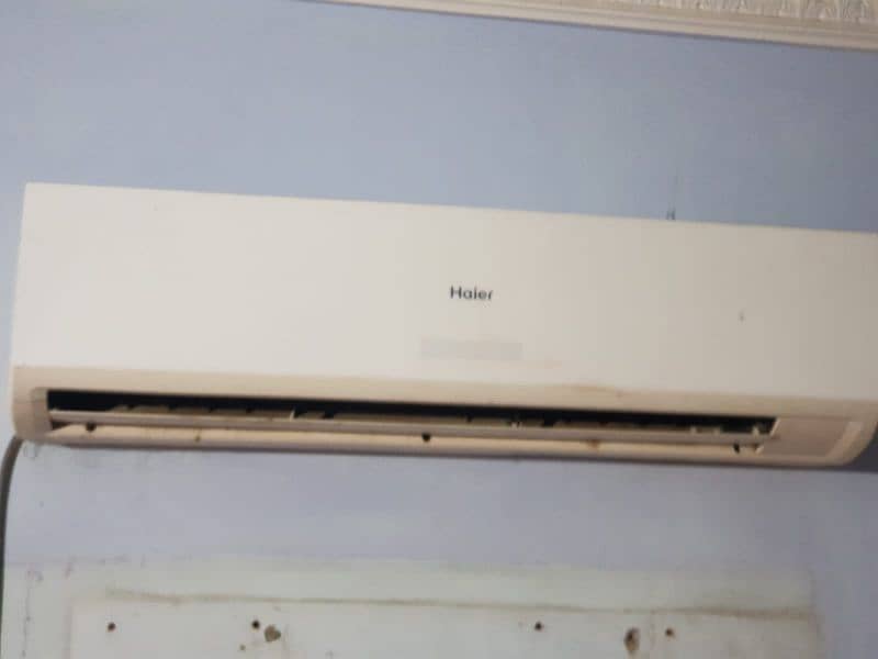 1.5ton Haier ac 9