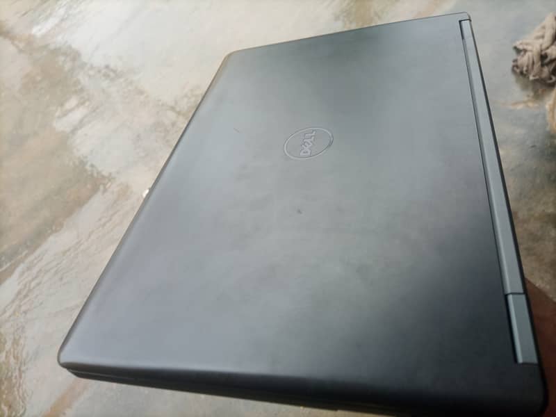 Dell Latitude/ Core i5 5th Generation /8 GB RAM, 256 GB Memory 1