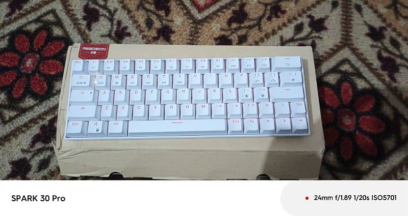 mini gaming RGB keyboard fully new 10/10 1