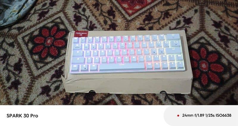 mini gaming RGB keyboard fully new 10/10 5