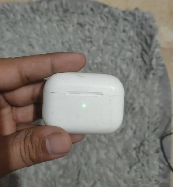 Apple Airpods generation 1 8