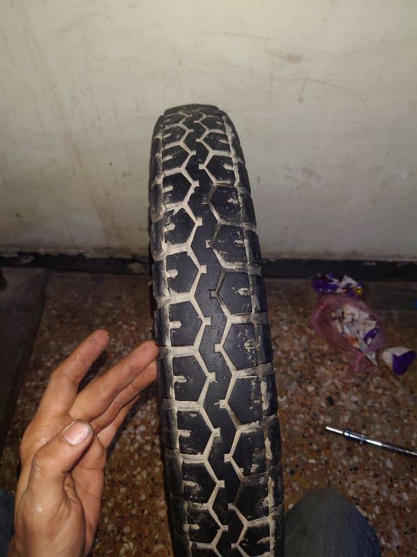 SUZUKI TYRE 3.50 /18 4