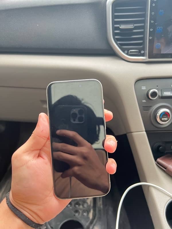 iPhone 15 Pro 256 GB 6