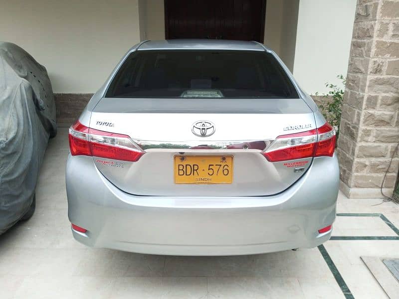 Toyota Corolla GLI 2015 Automatic Outclass Original Condition in DHA 5