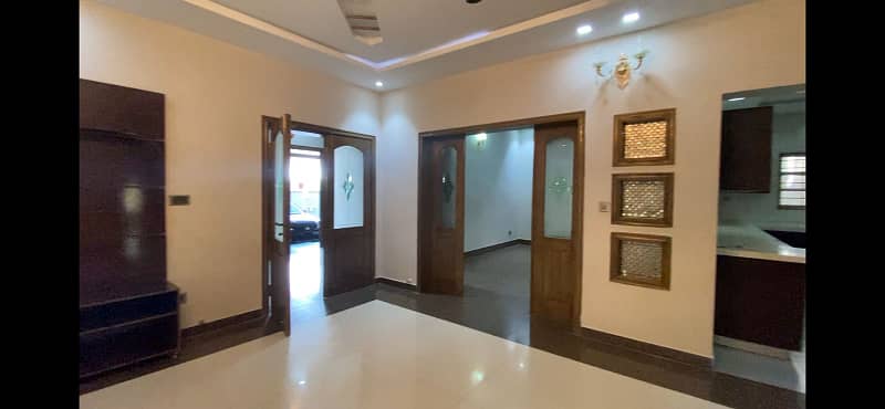 Kanal portion available for Rent in bahria towan Rawalpindi phase 3 6