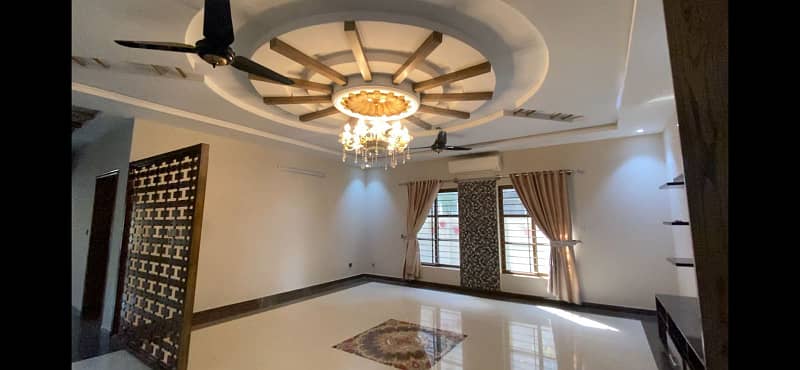 Kanal portion available for Rent in bahria towan Rawalpindi phase 3 18