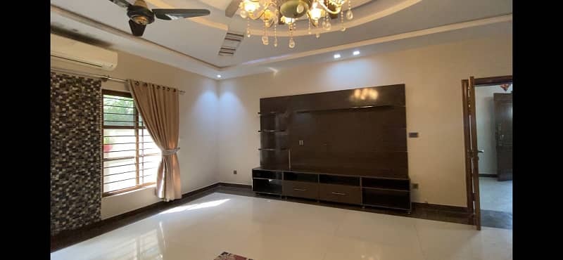 Kanal portion available for Rent in bahria towan Rawalpindi phase 3 20