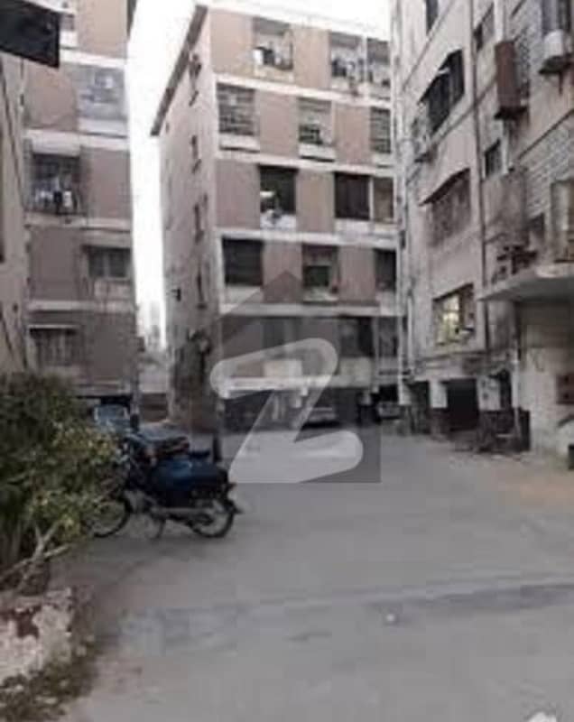 3 Bed D D 3rd Floor Boundry Wall Gulshan-e-Iqbal, Block 14 1