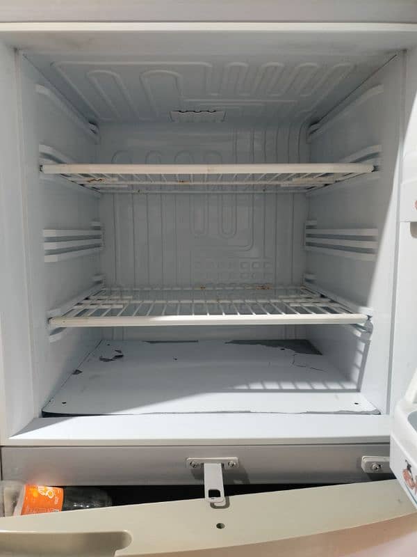 refrigerator for sale 2