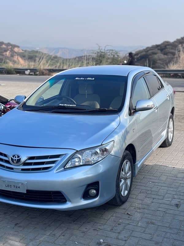 Toyota Corolla Altis 2013 3