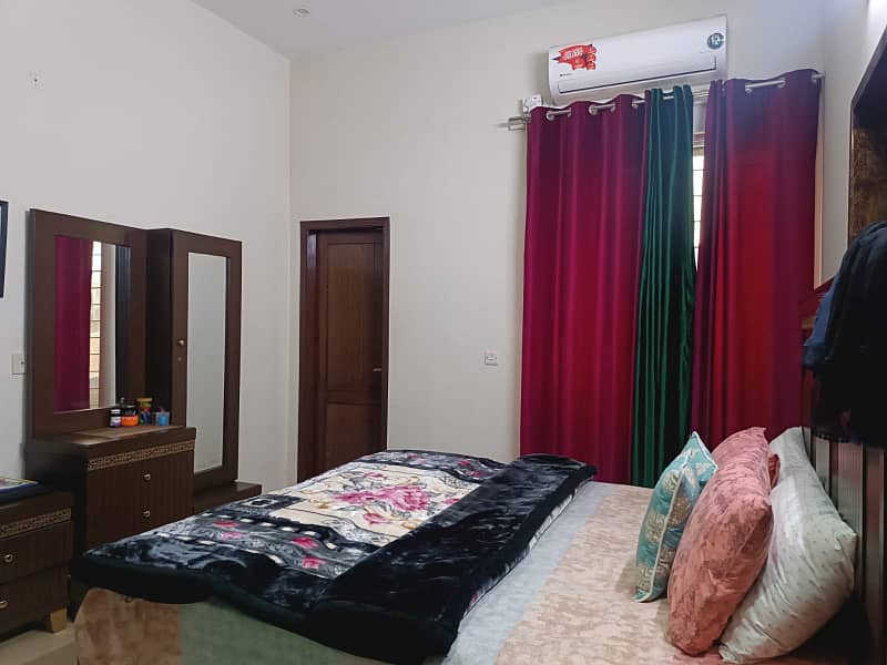 2 Bedroom Lower Portion For Rent In Johar Town - 5 Marla, Fully Furnished With Gadi Garage 9