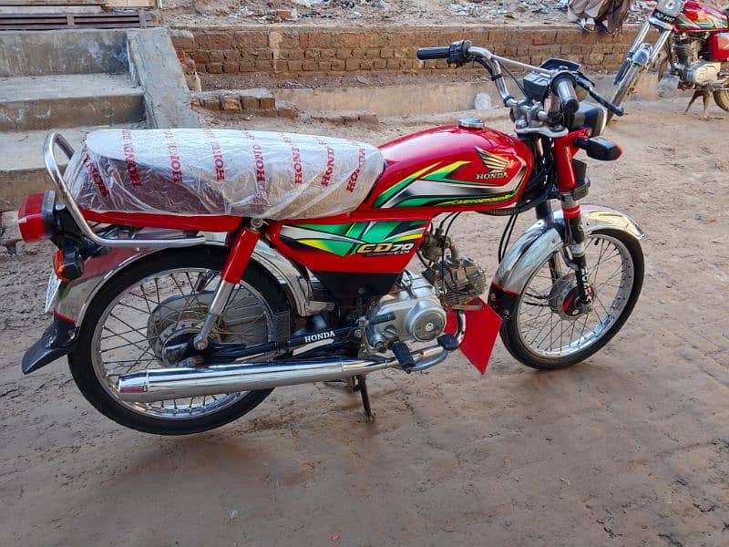 Honda CD 70 motorcycle for sale model 2022 03290347338/03708340134 18