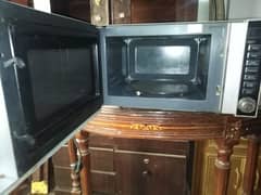 *Dawlance DW-112C Microwave Oven*