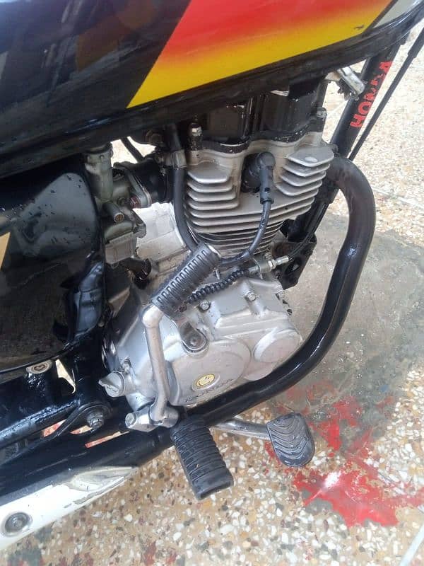 Honda 125 15 model urgent sale 3