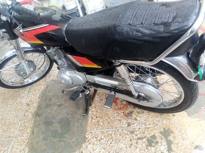 Honda 125 15 model urgent sale 7