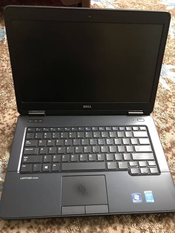 DELL LATITUDE E5440 1