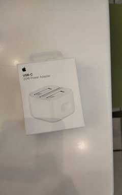 iphone original 20 watt adaptor