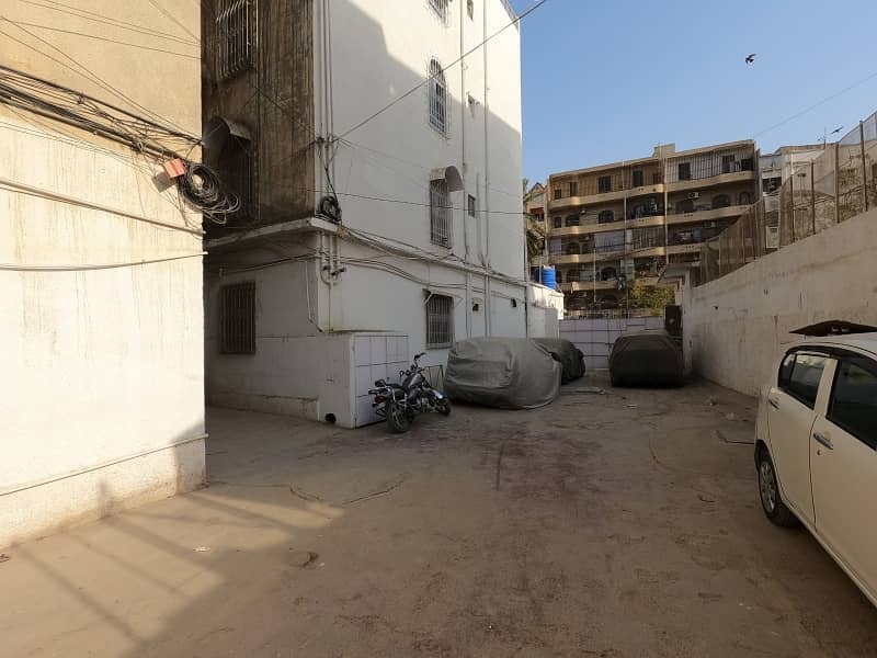 Corner 1150 Square Feet Flat In Central North Nazimabad - Block K For sale 4