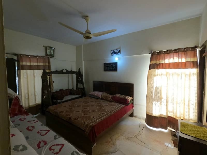 Corner 1150 Square Feet Flat In Central North Nazimabad - Block K For sale 6