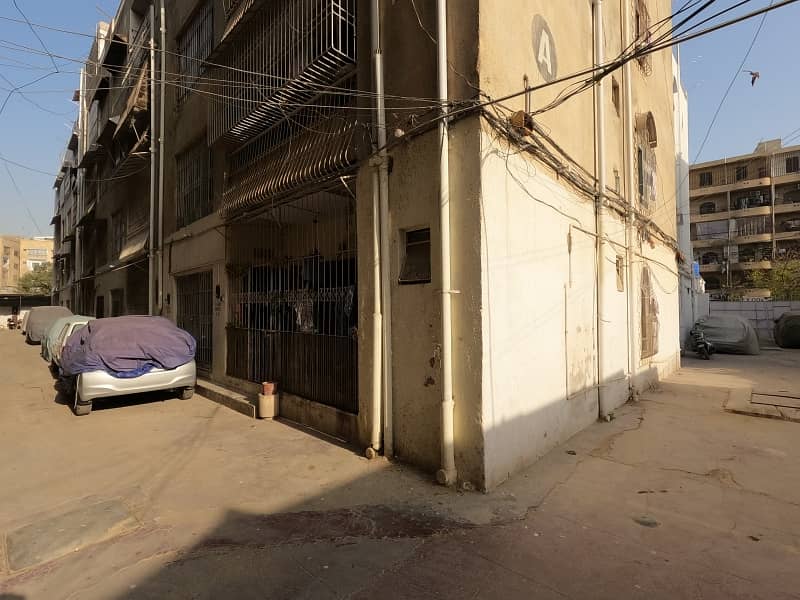 Corner 1150 Square Feet Flat In Central North Nazimabad - Block K For sale 19