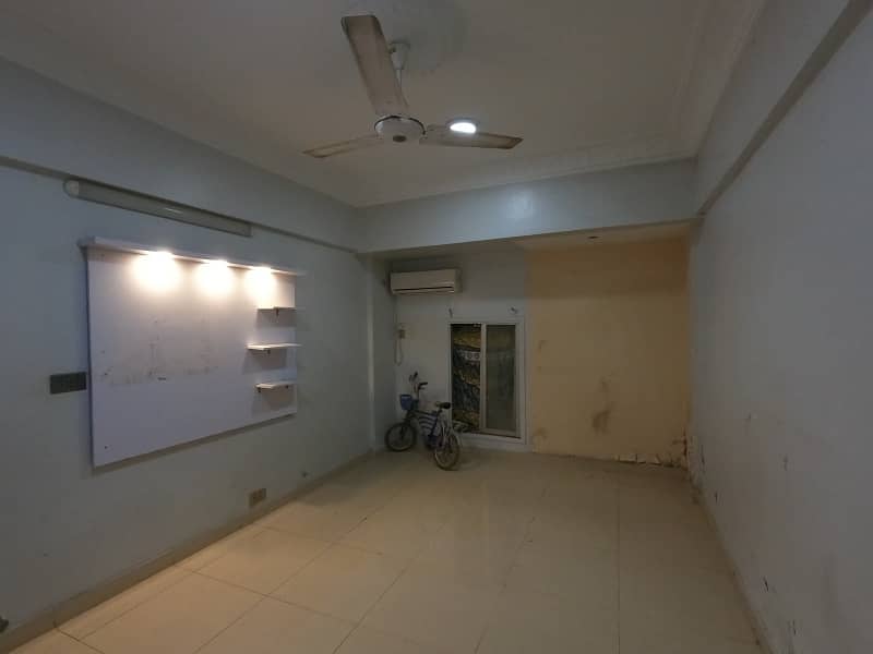 A Well Designed Prime Location Flat Is Up For sale In An Ideal Location In Karachi 7