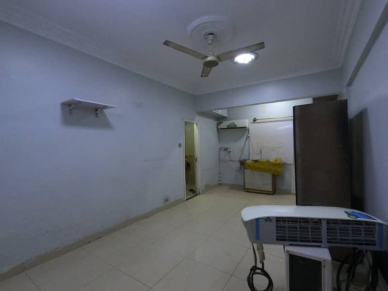 A Well Designed Prime Location Flat Is Up For sale In An Ideal Location In Karachi 19