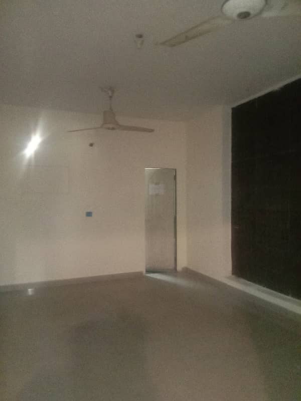 4 Kanal Hosue Available For Rent In Garden Town 15