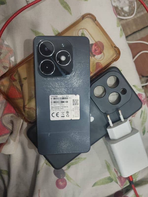 Lg V60 And Tecno Spark 20 8+256GB Exchange With Good Official Pta Apro 5