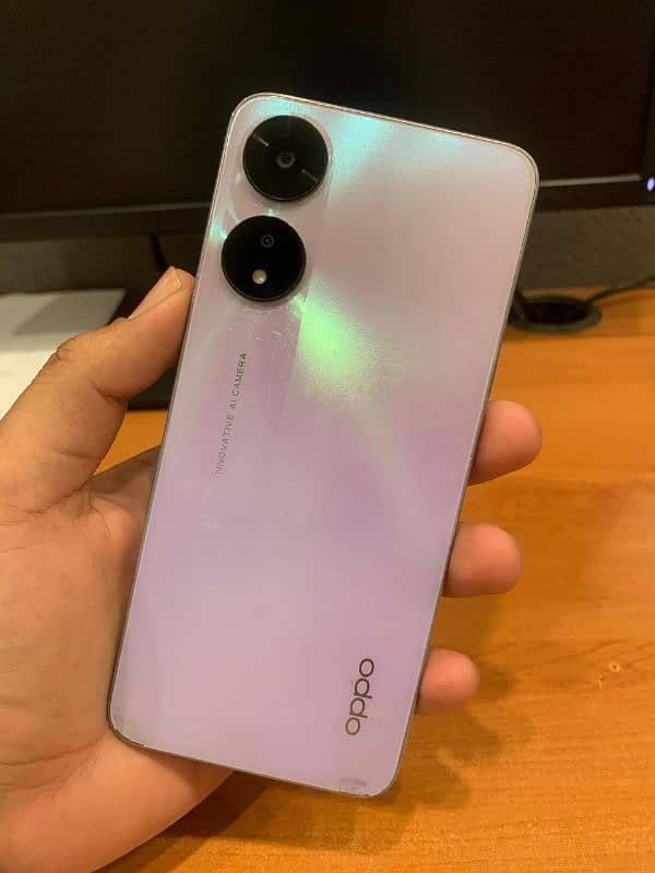 Oppo A78  8/128 1