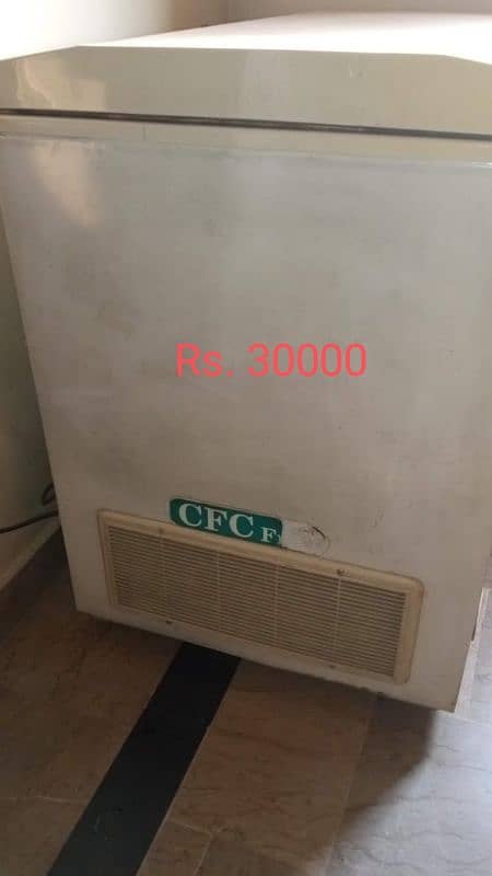 Single door waves deep freezer on urgent sale 0