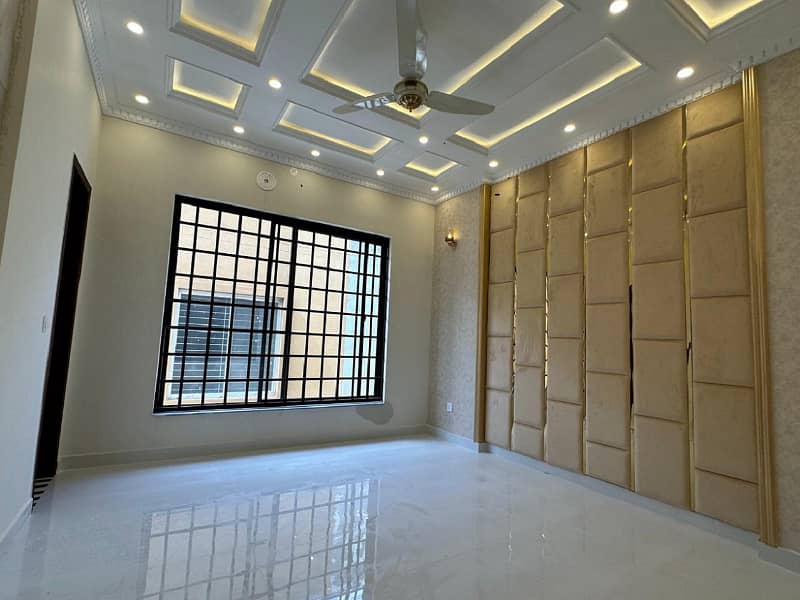 10 Marla Brand New Luxury House For Rent In Sector C Bahria Town Lahore 3