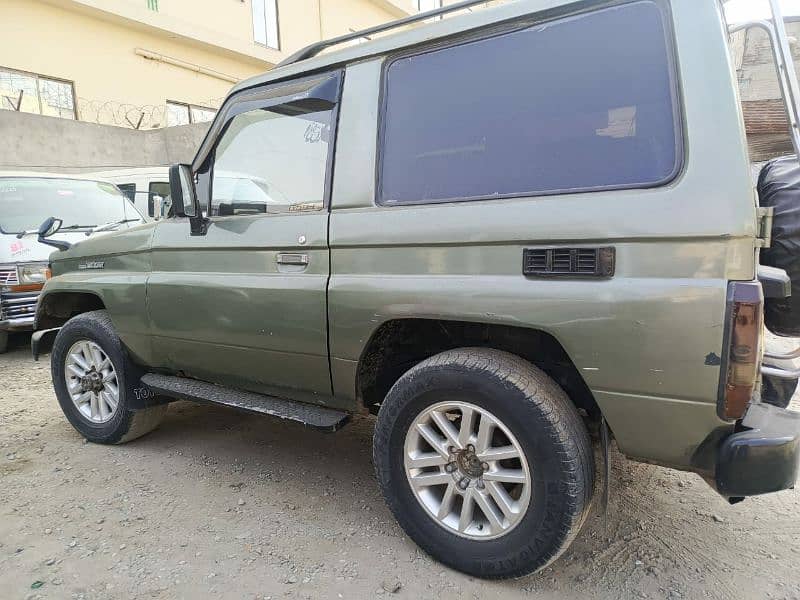 Toyota Land Cruiser Jeep Final Price No bargain 5