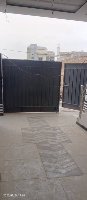 Ajwa garden near Civil Hspital Jhangy Wala road 5 mrla double story luxury house urgent Sale gas available in street 7