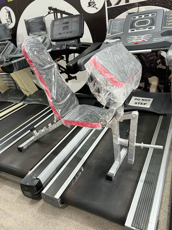 Treadmils 19