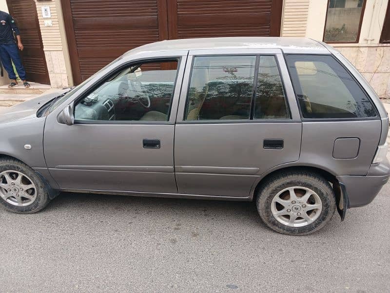 Suzuki Cultus VXR 2016 03002266596 1