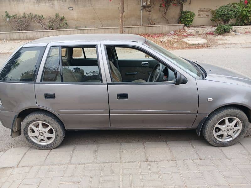 Suzuki Cultus VXR 2016 03002266596 3