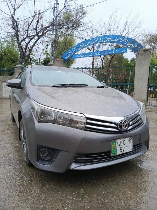 Toyota Altis Grande 1.8 2015 1