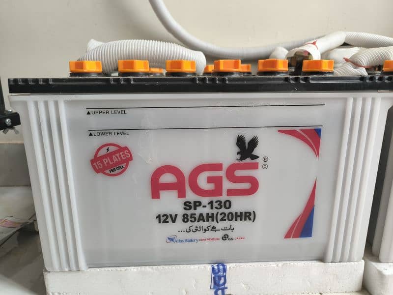 6KW Hybrid Inverter With 4 Batteries 3