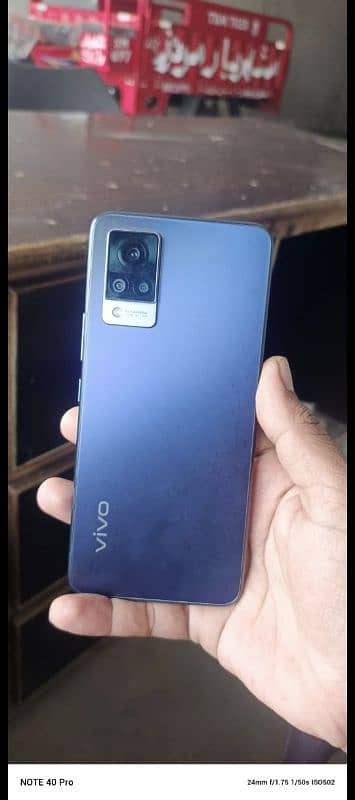 vivo v21 1