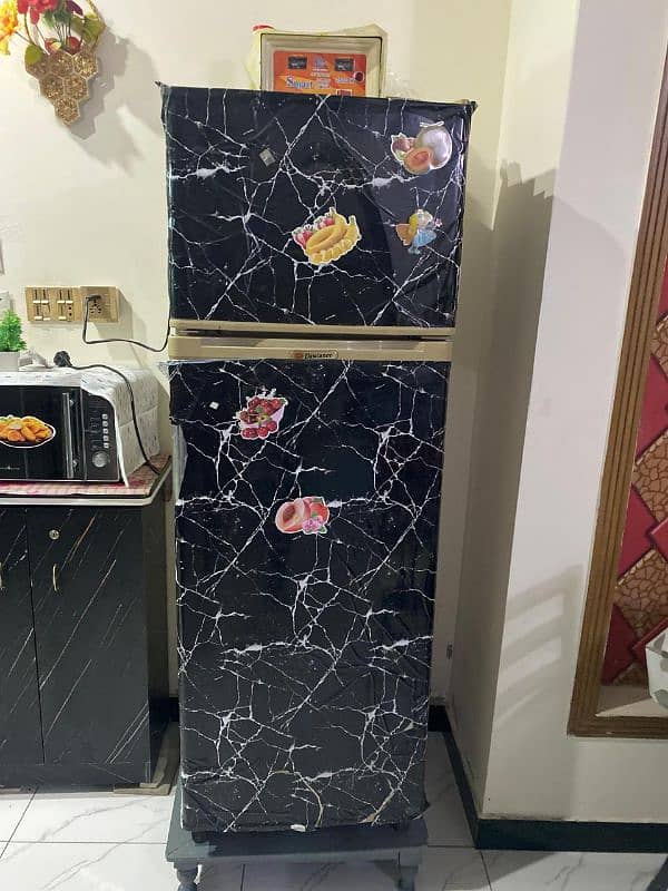 Used refrigerator 0