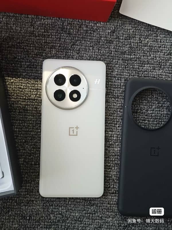 Oneplus 13 16+512GB Non-PTA 1