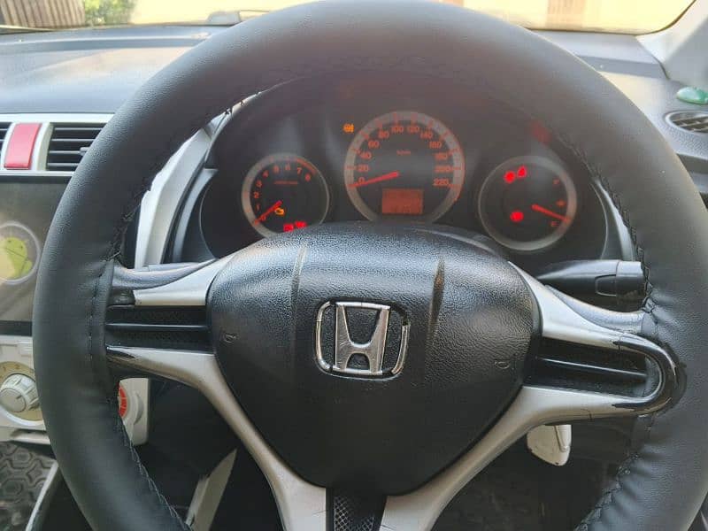 Honda City IDSI 2010 12