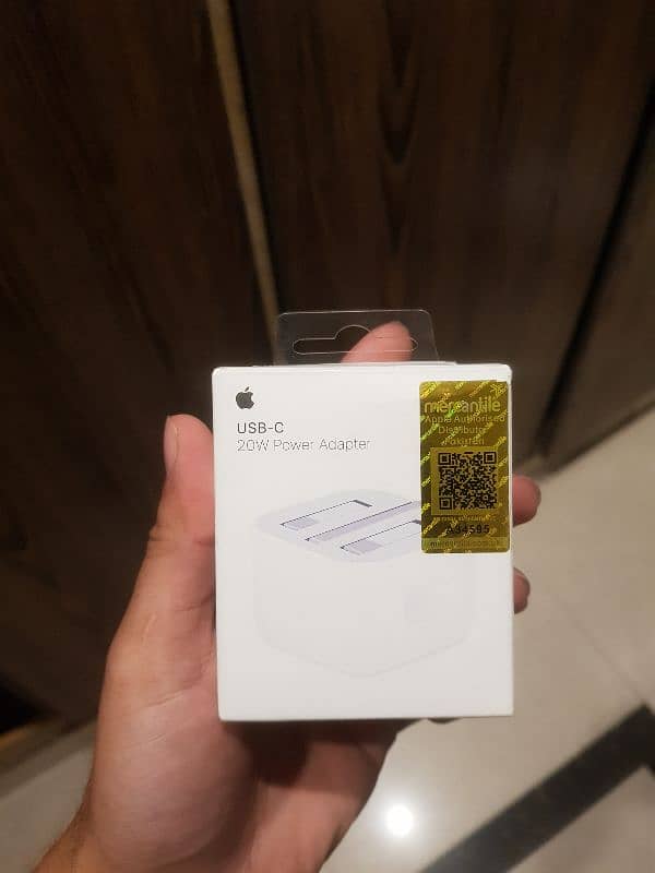 Apple Original Brand New Mercantile Charger 3