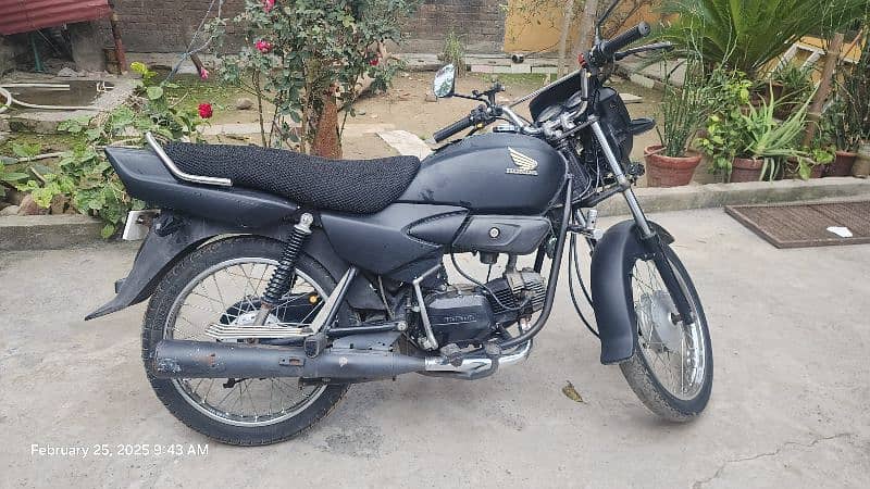 honda prider in good condition 0