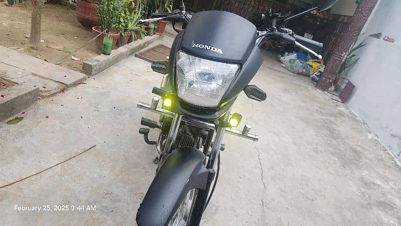 honda prider in good condition 5