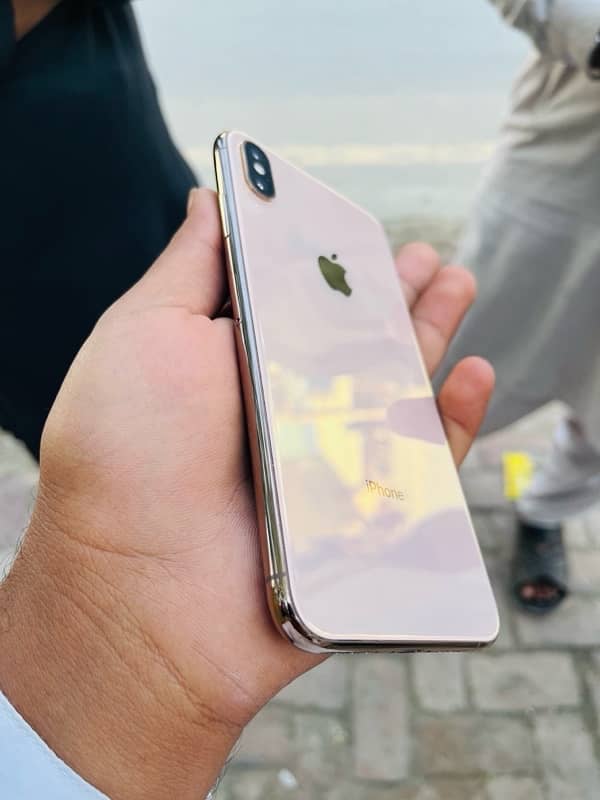 I phone Xs max 256 0