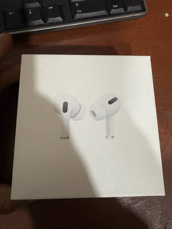 Airpods Pro 4