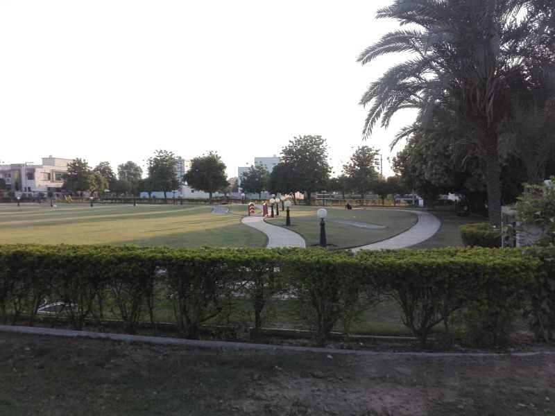 15 Marla Residential Plot For Sale In Wapda City - Block D 6